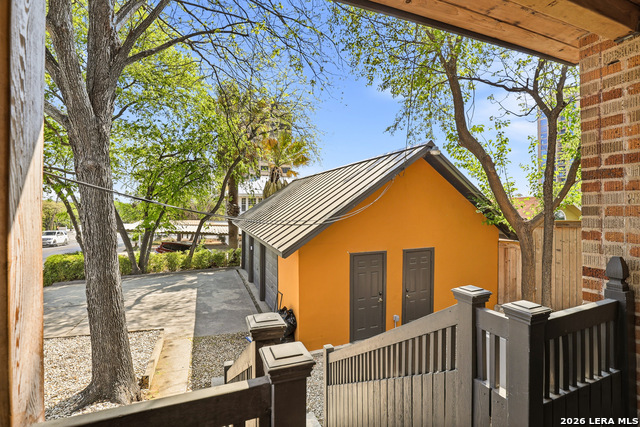 Image 50 of 60 For 162 Davis Ct