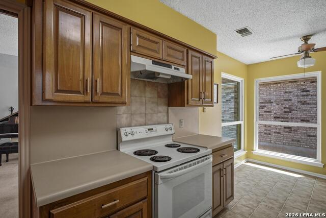 Image 12 of 28 For 3715 Hunters Trail