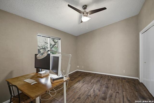 Image 16 of 28 For 3715 Hunters Trail