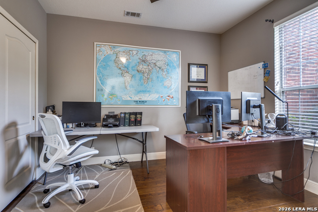 Image 19 of 33 For 2519 Ox Eye  