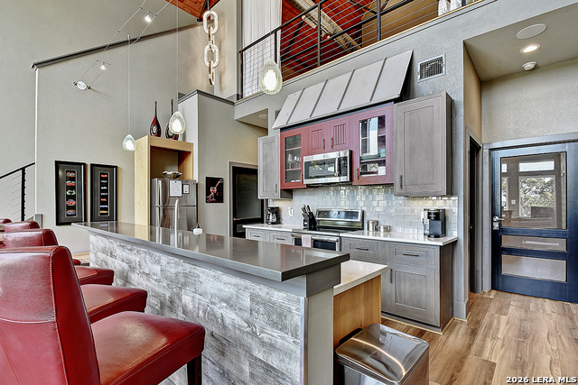 Image 14 of 45 For 7870 Gage Ln