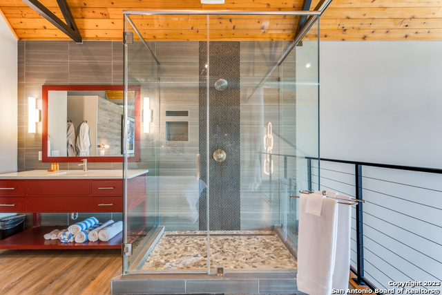 Image 24 of 45 For 7870 Gage Ln