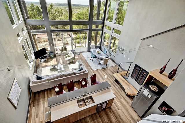 Image 5 of 45 For 7870 Gage Ln