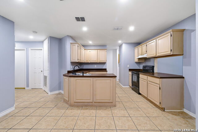 Image 12 of 28 For 8950 Rich Quail