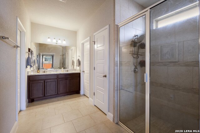 Image 17 of 26 For 253 Bee Caves Cove