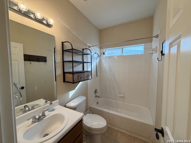 Image 16 of 19 For 3140 Sparrow View