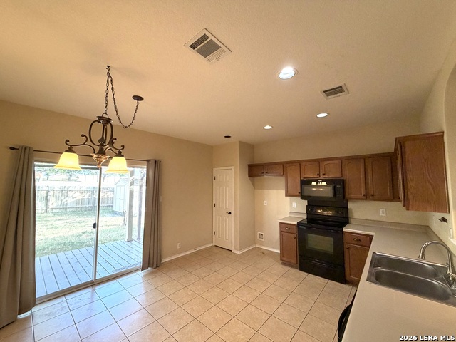 Image 7 of 19 For 3140 Sparrow View