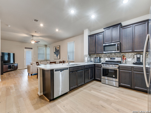 Image 10 of 25 For 11660 Troubadour