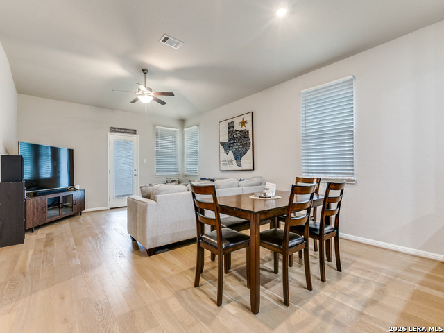 Image 8 of 25 For 11660 Troubadour