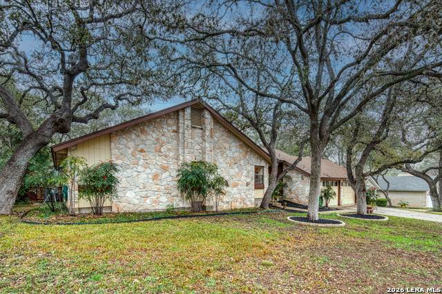 Image 2 of 45 For 13046 Hunters Breeze