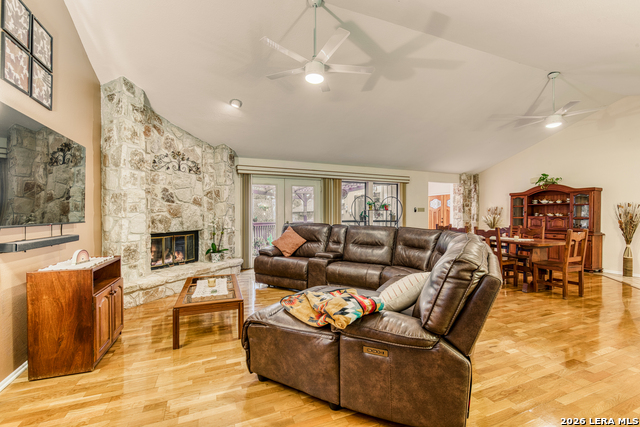 Image 7 of 45 For 13046 Hunters Breeze