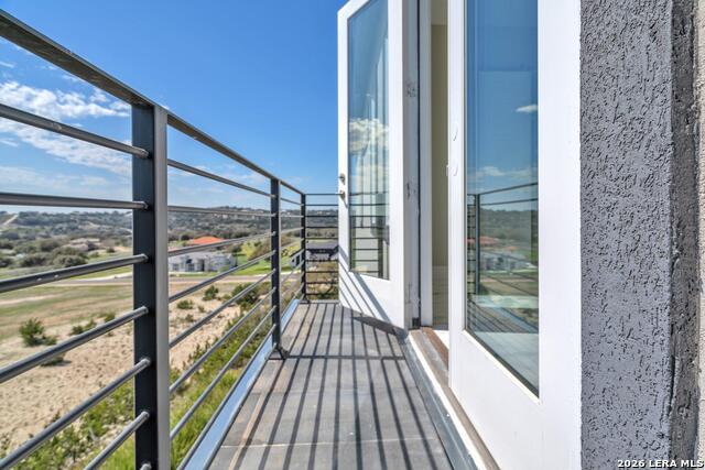 Listing photo id 16 for 142 Wizard  