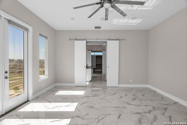 Listing photo id 17 for 142 Wizard  