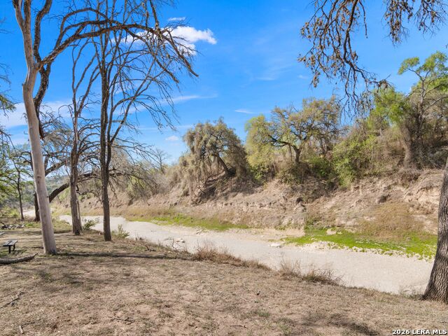 Image 27 of 45 For 2042 Paradise Pkwy