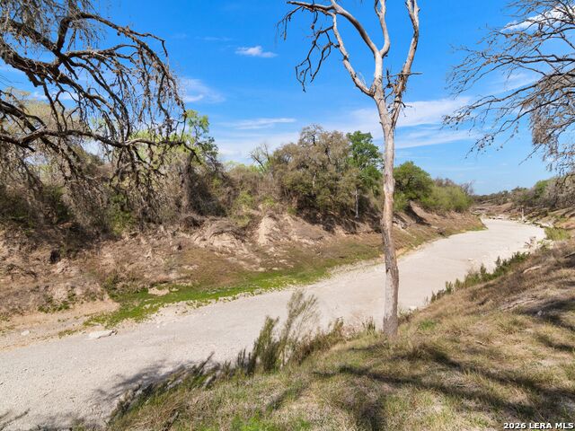 Image 29 of 45 For 2042 Paradise Pkwy