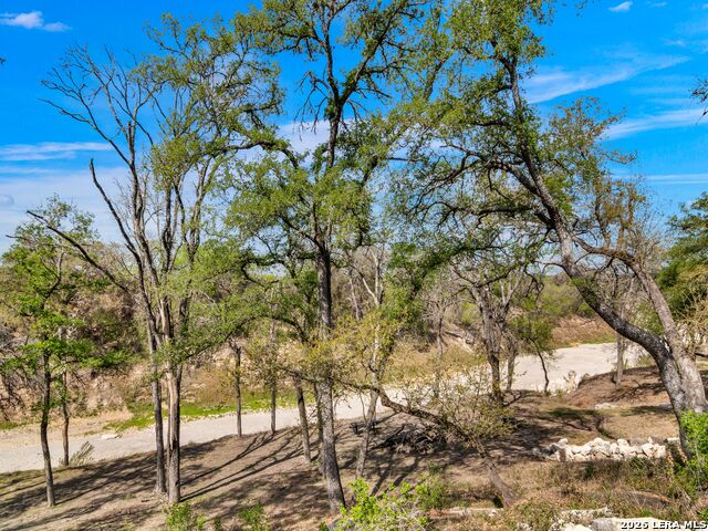 Image 31 of 45 For 2042 Paradise Pkwy