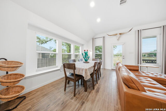 Image 11 of 31 For 5440 Tallgrass