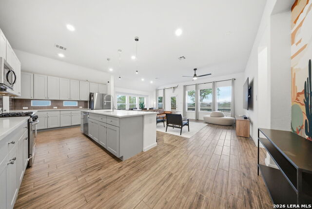 Image 9 of 31 For 5440 Tallgrass