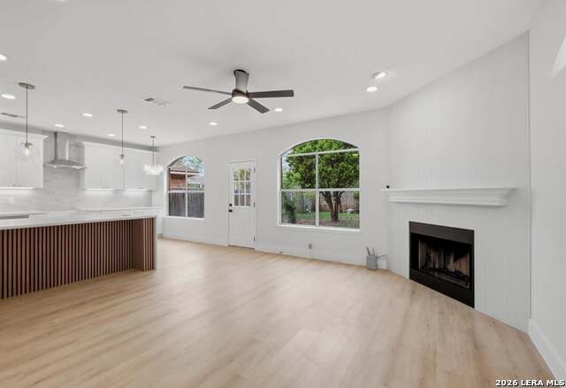 Image 5 of 28 For 10242 Sandyglen