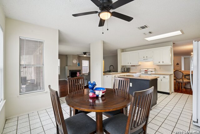 Image 11 of 43 For 11158 Cedar Park