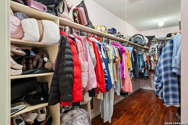 Image 26 of 43 For 11158 Cedar Park