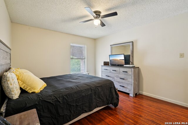 Image 28 of 43 For 11158 Cedar Park