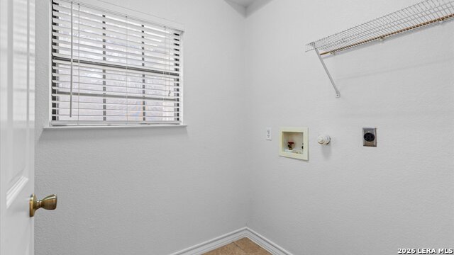 Image 24 of 42 For 10808 Dedeke Dr