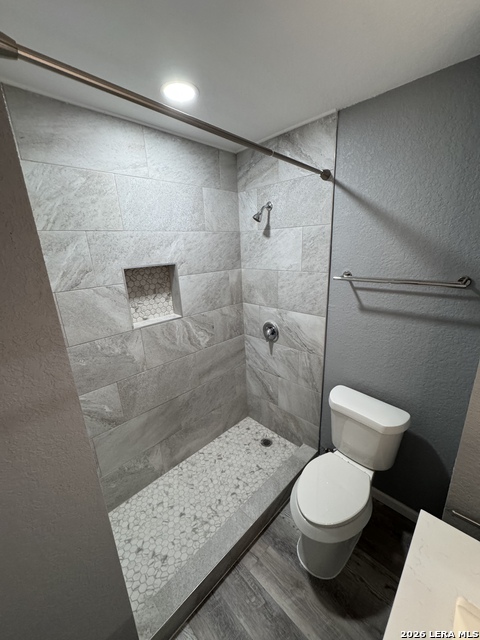 Image 20 of 23 For 1833 Garys  