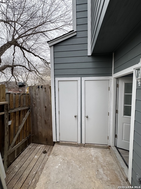 Image 21 of 23 For 1833 Garys  