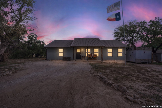 Image 29 of 29 For 1209 Covered Wagon