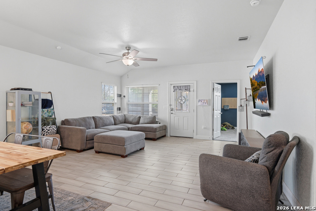 Image 10 of 50 For 5727 Midcrown