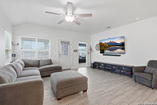 Image 13 of 50 For 5727 Midcrown