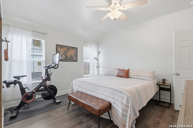 Image 33 of 50 For 5727 Midcrown