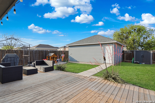 Image 36 of 50 For 5727 Midcrown