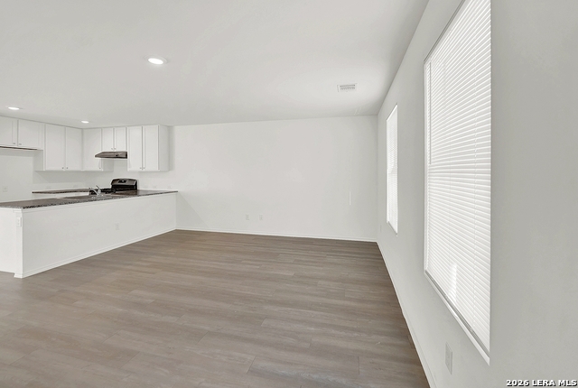 Image 20 of 34 For 7371 Cultivator Way