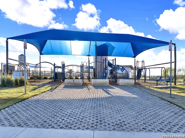 Image 31 of 34 For 7371 Cultivator Way