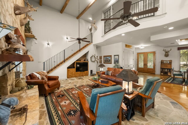 Image 3 of 45 For 289 Mariposa