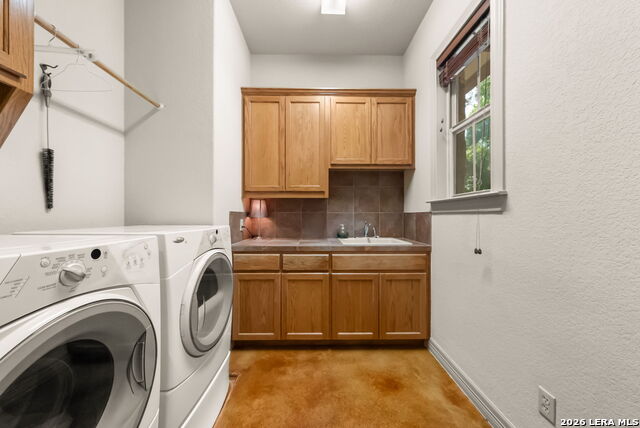 Image 43 of 45 For 289 Mariposa