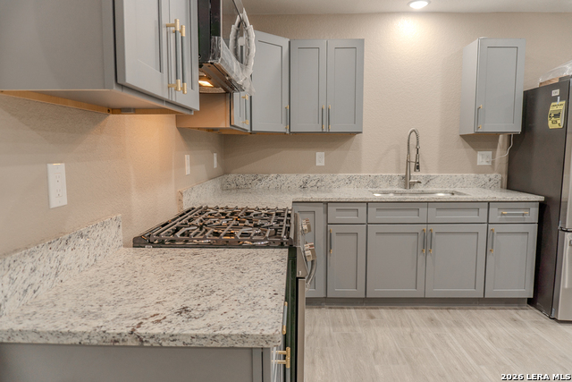 Image 18 of 31 For 4719 Old Coach