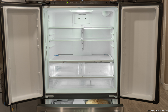 Image 30 of 31 For 4719 Old Coach