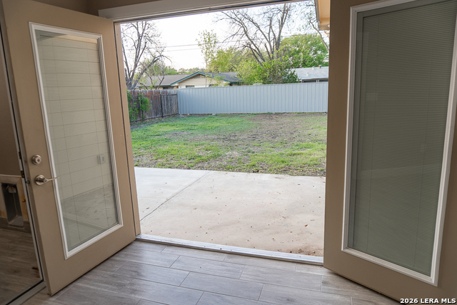 Image 31 of 31 For 4719 Old Coach