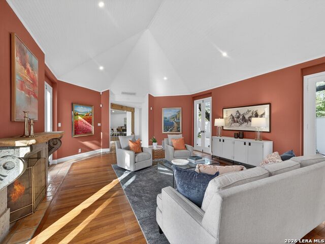 Image 12 of 52 For 7887 New Braunfels Ave N