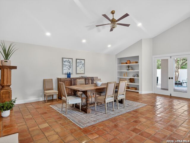 Image 18 of 52 For 7887 New Braunfels Ave N