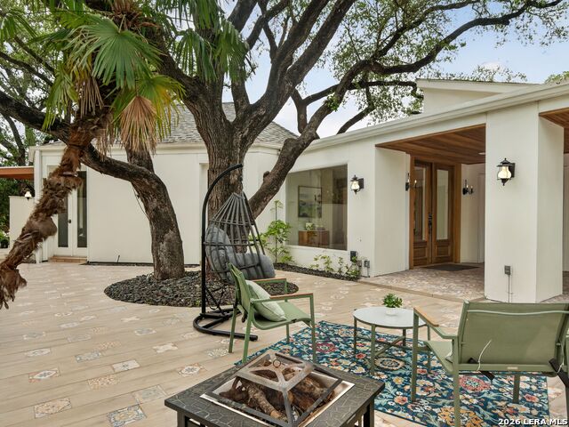 Image 2 of 52 For 7887 New Braunfels Ave N