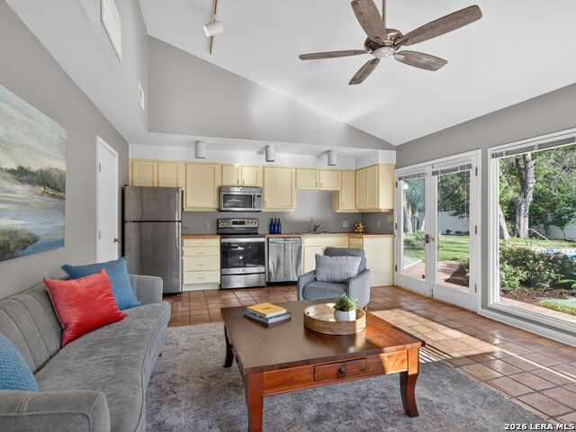 Image 37 of 52 For 7887 New Braunfels Ave N