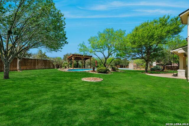 Image 34 of 37 For 30017 Fairway Vista