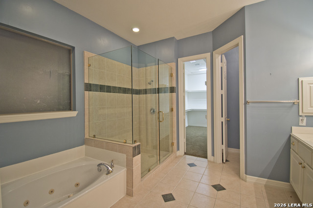 Image 17 of 54 For 17323 Fountain Bluff Dr