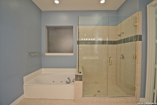 Image 20 of 54 For 17323 Fountain Bluff Dr