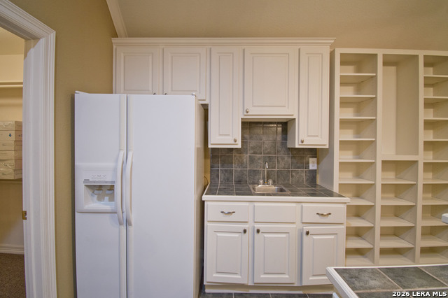 Image 41 of 54 For 17323 Fountain Bluff Dr