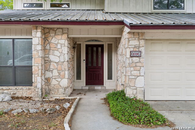 Image 4 of 36 For 4330 Hollow Hill